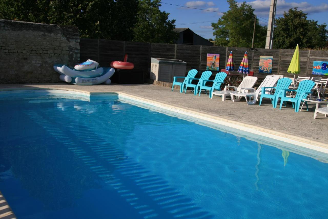 Готель Loire Escapes Berrie Екстер'єр фото