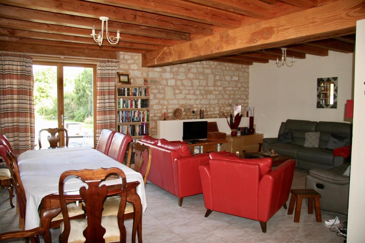 Готель Loire Escapes Berrie Екстер'єр фото